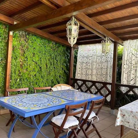 Villa Mago's Garden, A Delightful In The Forte dei Marmi
